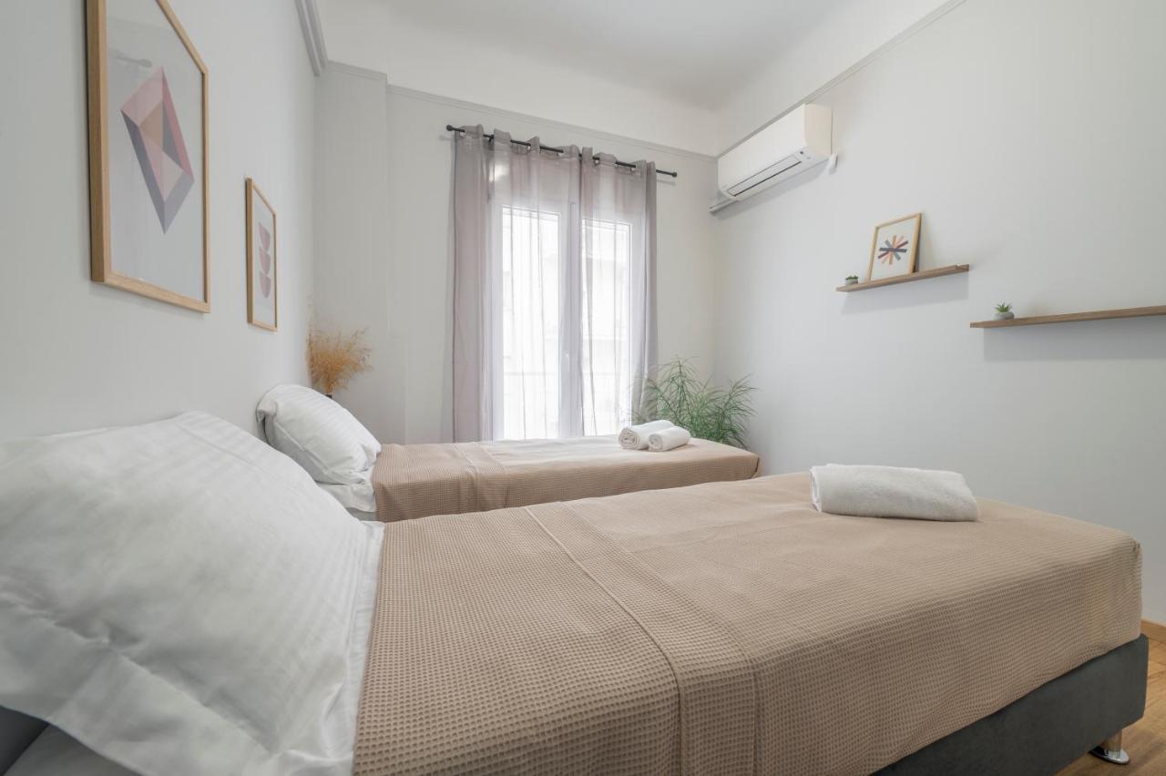 Luxury 2 Bdroom Apt- Megaro Mousikis Athens Luaran gambar