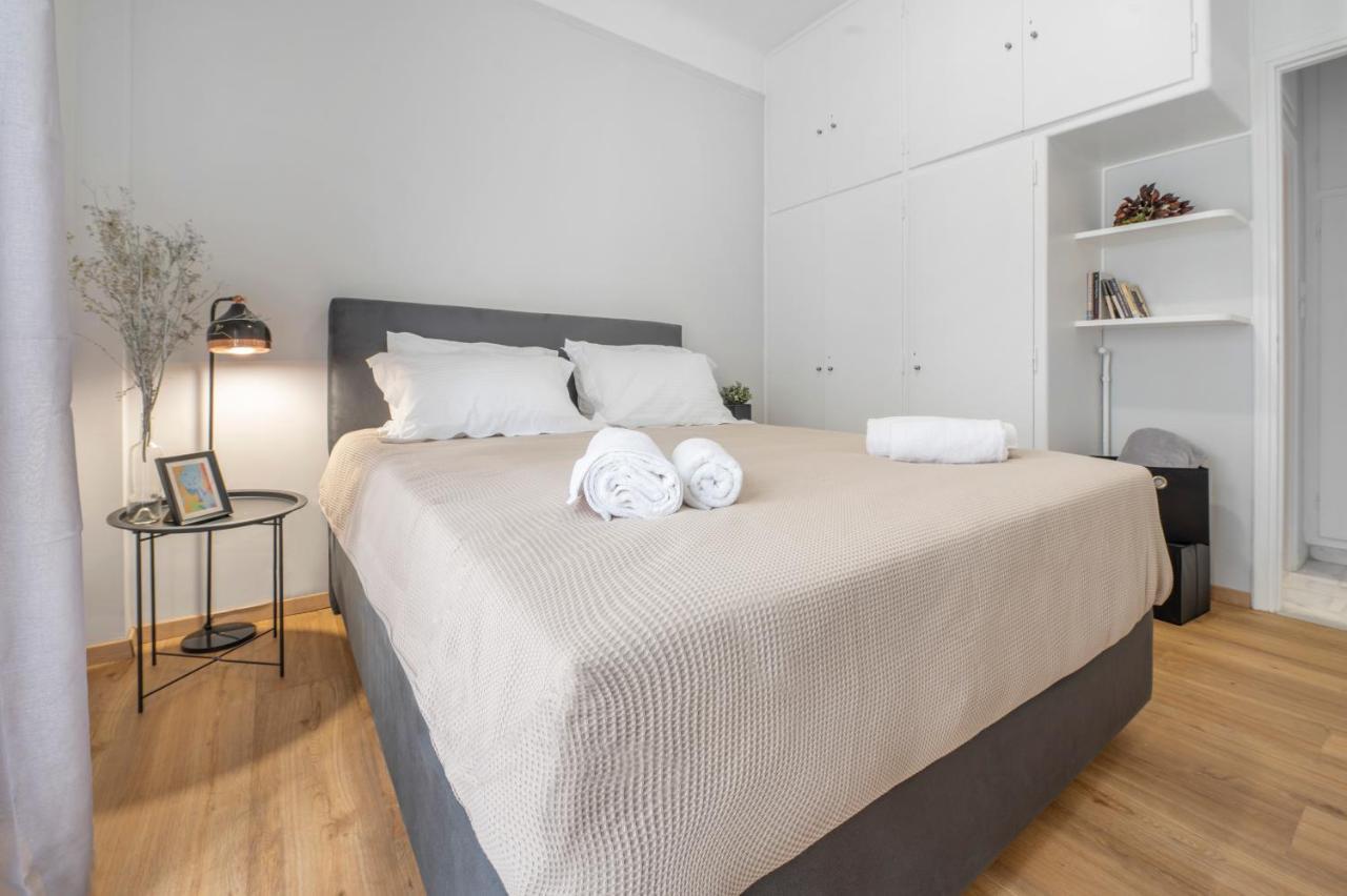 Luxury 2 Bdroom Apt- Megaro Mousikis Athens Luaran gambar
